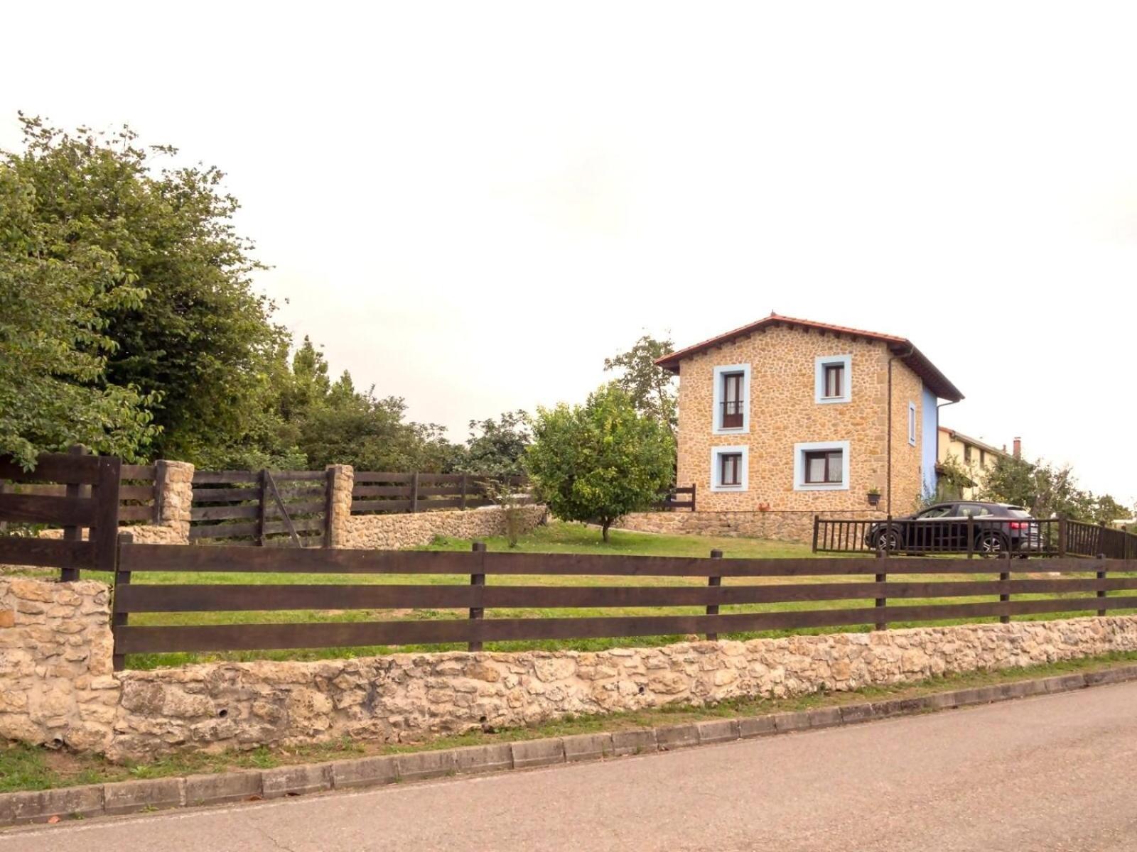 Holiday home Casa La Escuelina En Villanueva